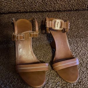 Salvatore Ferragamo tan leather sandals size 7.5 scuff on back of right foot
